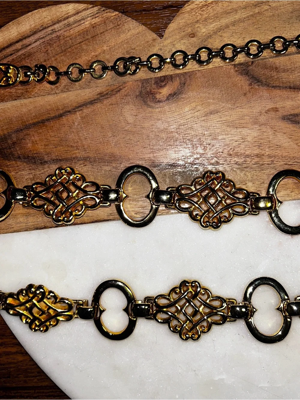R ~ Vintage ~ Large ~ Gold Tone Chain Link Celtic Knot Design Belt